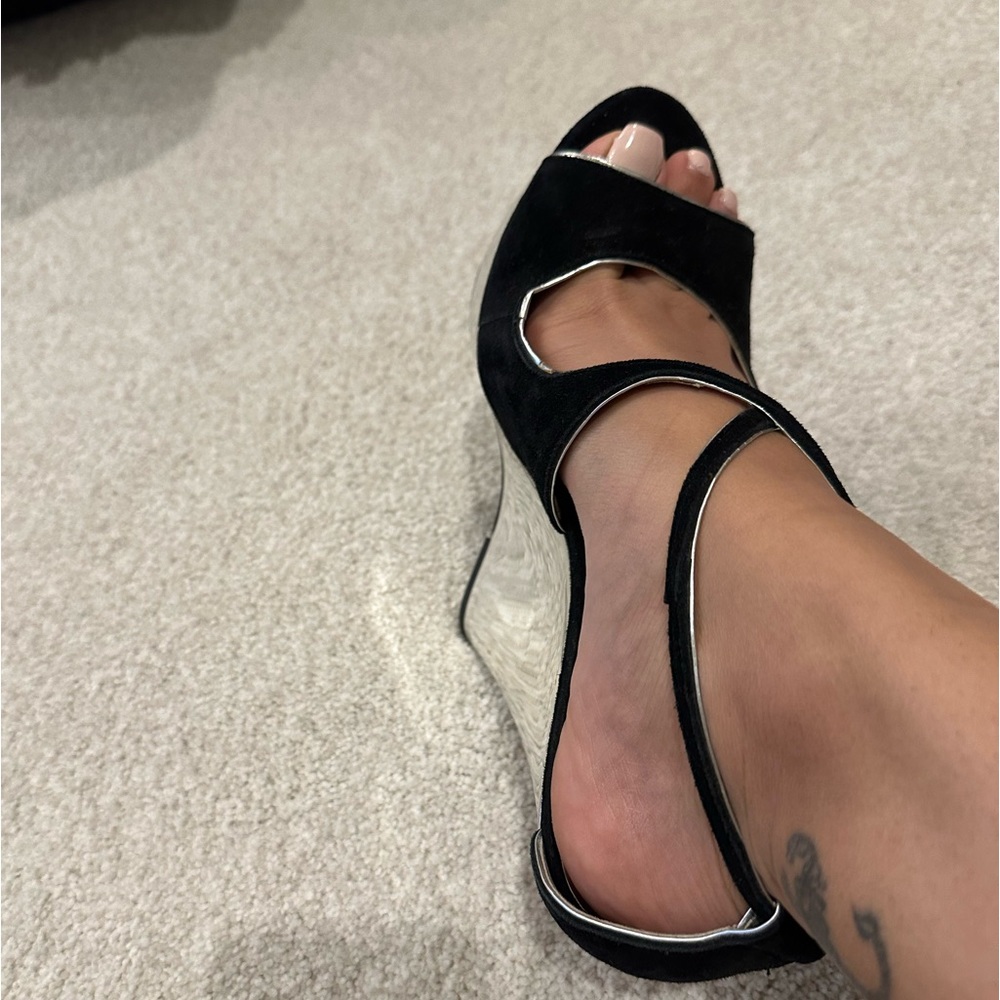 WEDGES - Picture 7 of 7